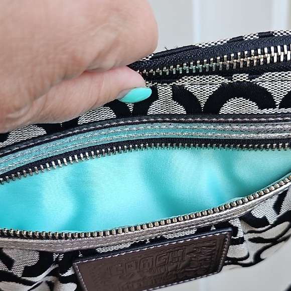 Coach Poppy Black and Silver Patterned Crossbody Bag With Adjustable Strap - Picture 10 of 12